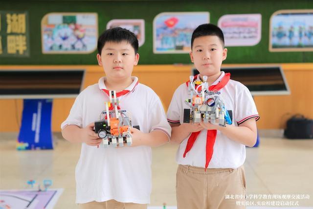 4湖北啟動中小學(xué)科學(xué)教育實驗區(qū)、實驗校建設(shè)